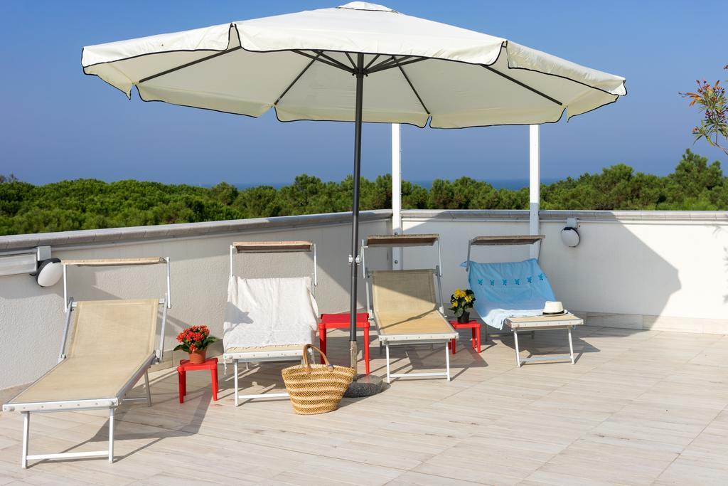 Regina Hotel E Ristorante Punta Marina Dış mekan fotoğraf