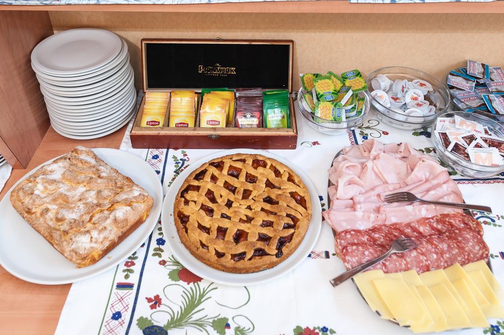 Regina Hotel E Ristorante Punta Marina Dış mekan fotoğraf