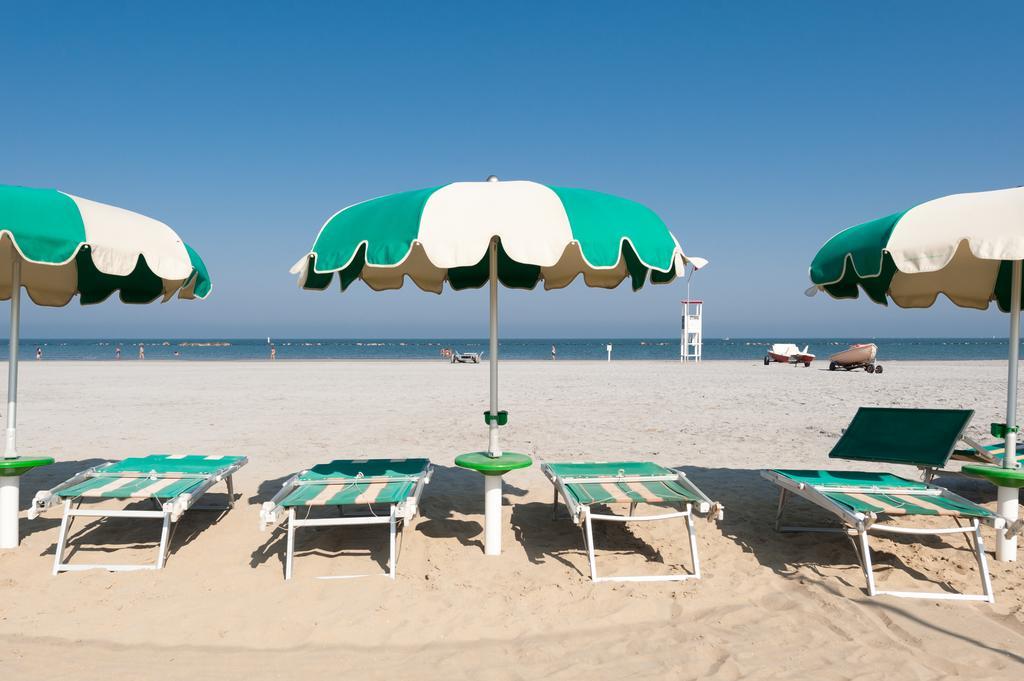 Regina Hotel E Ristorante Punta Marina Dış mekan fotoğraf