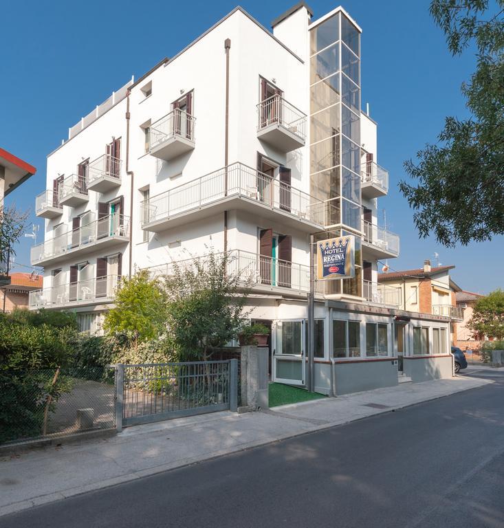 Regina Hotel E Ristorante Punta Marina Dış mekan fotoğraf