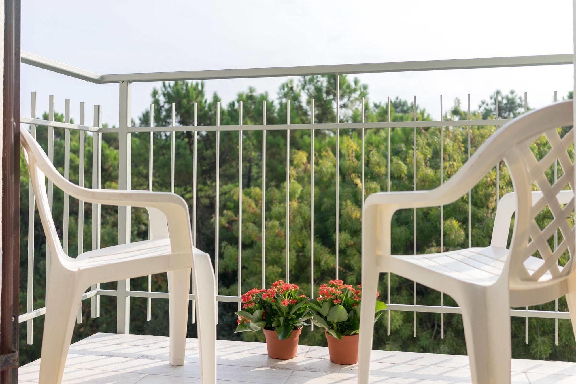 Regina Hotel E Ristorante Punta Marina Dış mekan fotoğraf